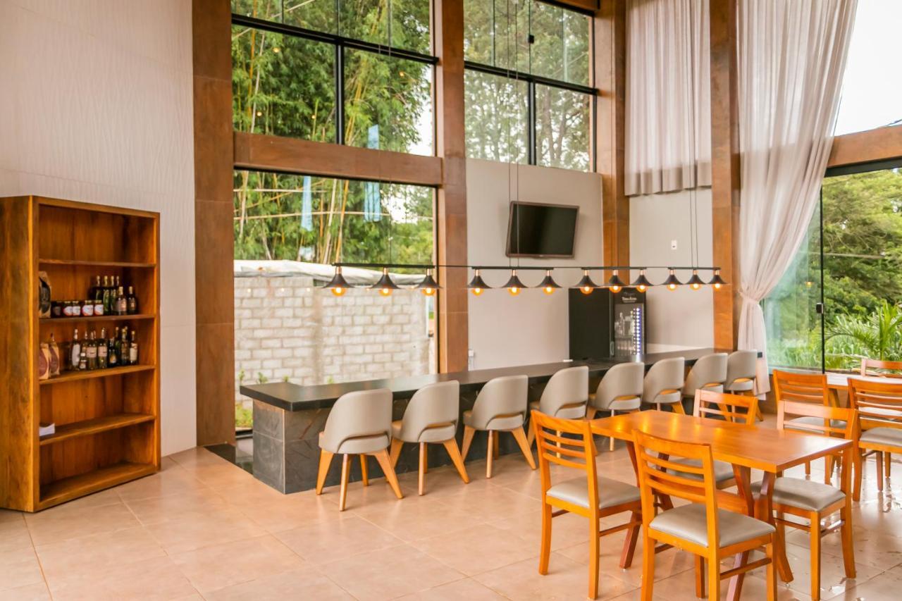 Pousada E Restaurante Terra Rossa São José do Rio Pardo Eksteriør billede